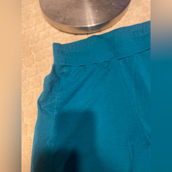 Joy Lab green ombré crew neck cropped sweater w/ Mid-Rise Terry Joggers NWOT - Picture 9 of 11